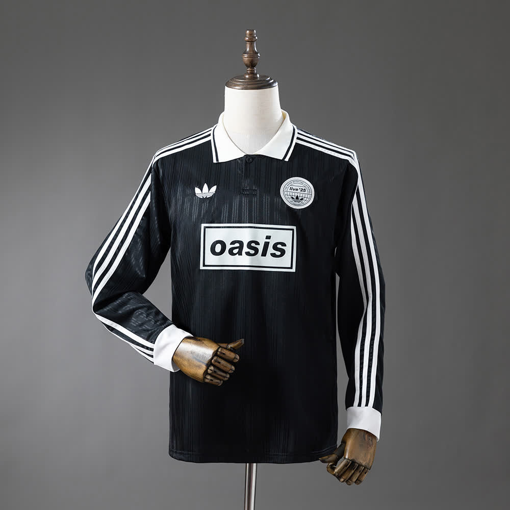 Oasis Tour Sweatshirt Black