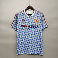 Manchester United Retro Away Jersey - 90/92 - image 9