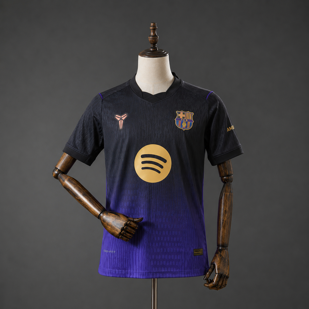 Barcelona inspired Kobe special edition - 26/27