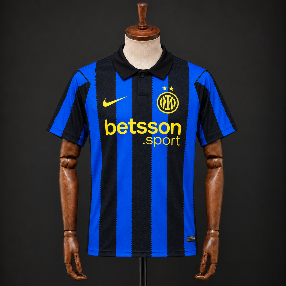 Inter Milan Hjemmebane - 26/27