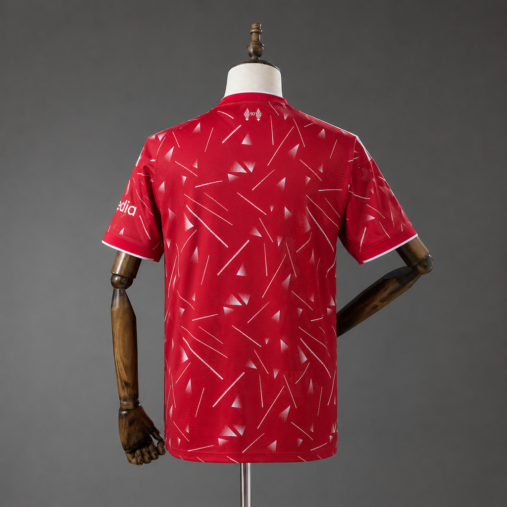 Liverpool Home - 26/27