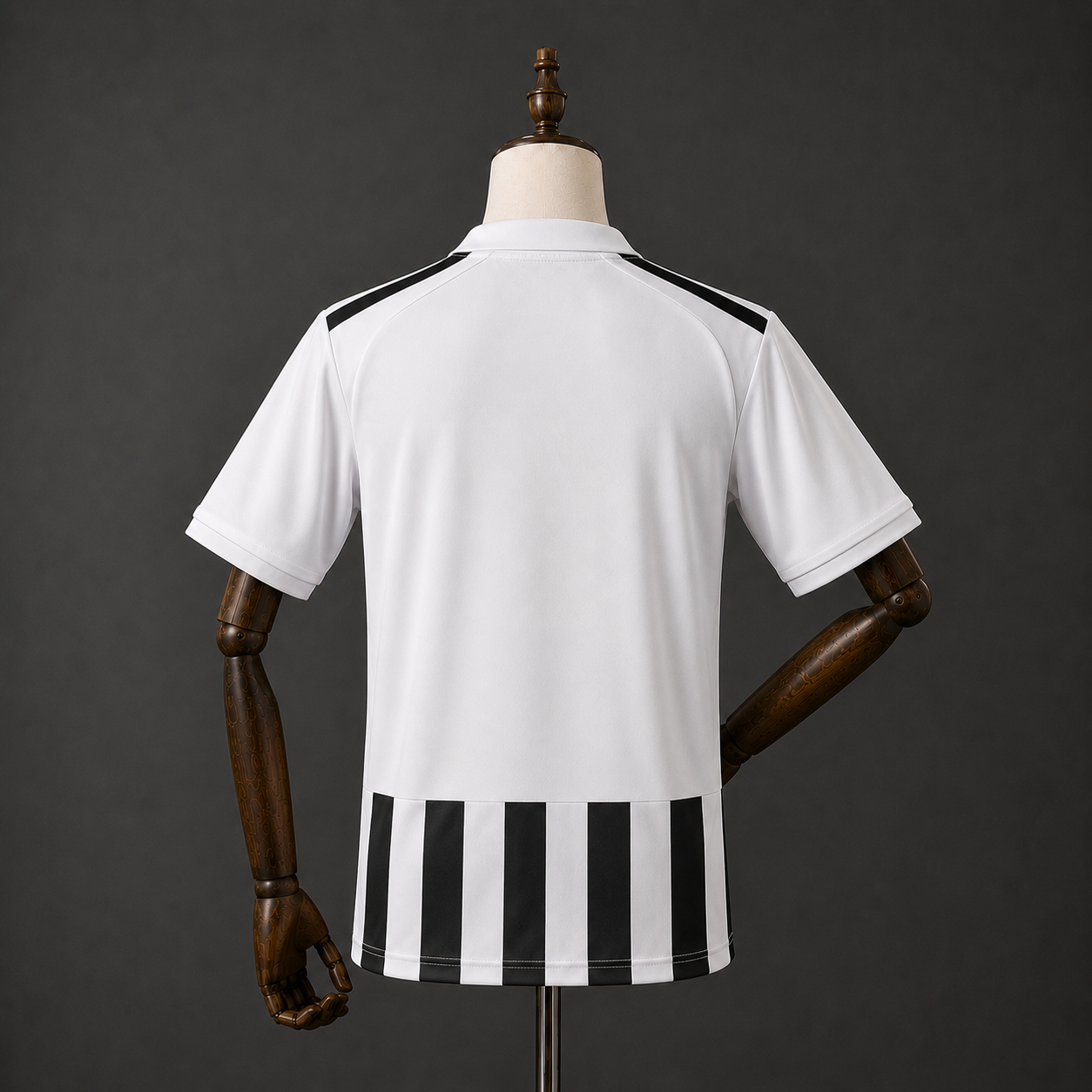 Juventus Home - 26/27