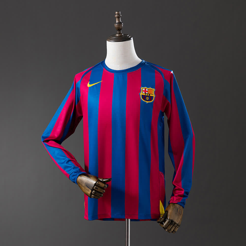 Barcelona Home - 05/06